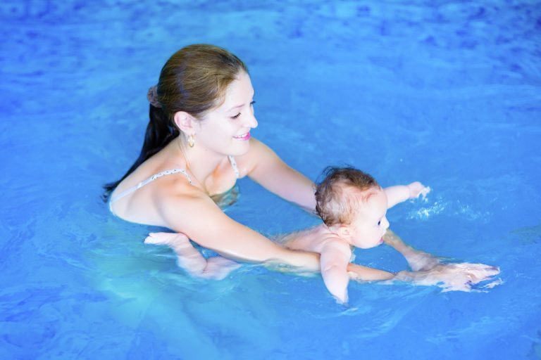 Bébé nageur de 3 mois à 3 ans - Bébé